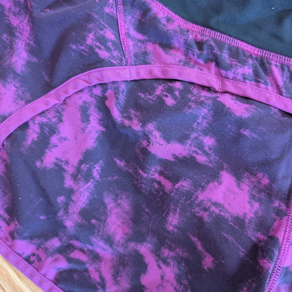 EUC Lululemon Run Times Short 4-way Stretch Breezie Regal Plum Black Women's 6 S - Picture 8 of 8